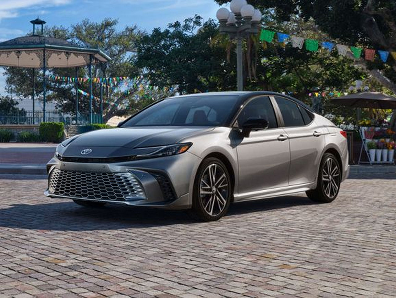 مواصفات Toyota Camry 2025